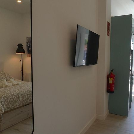 Casa De Huespedes Carabanchel2 Hotel Madrid Luaran gambar